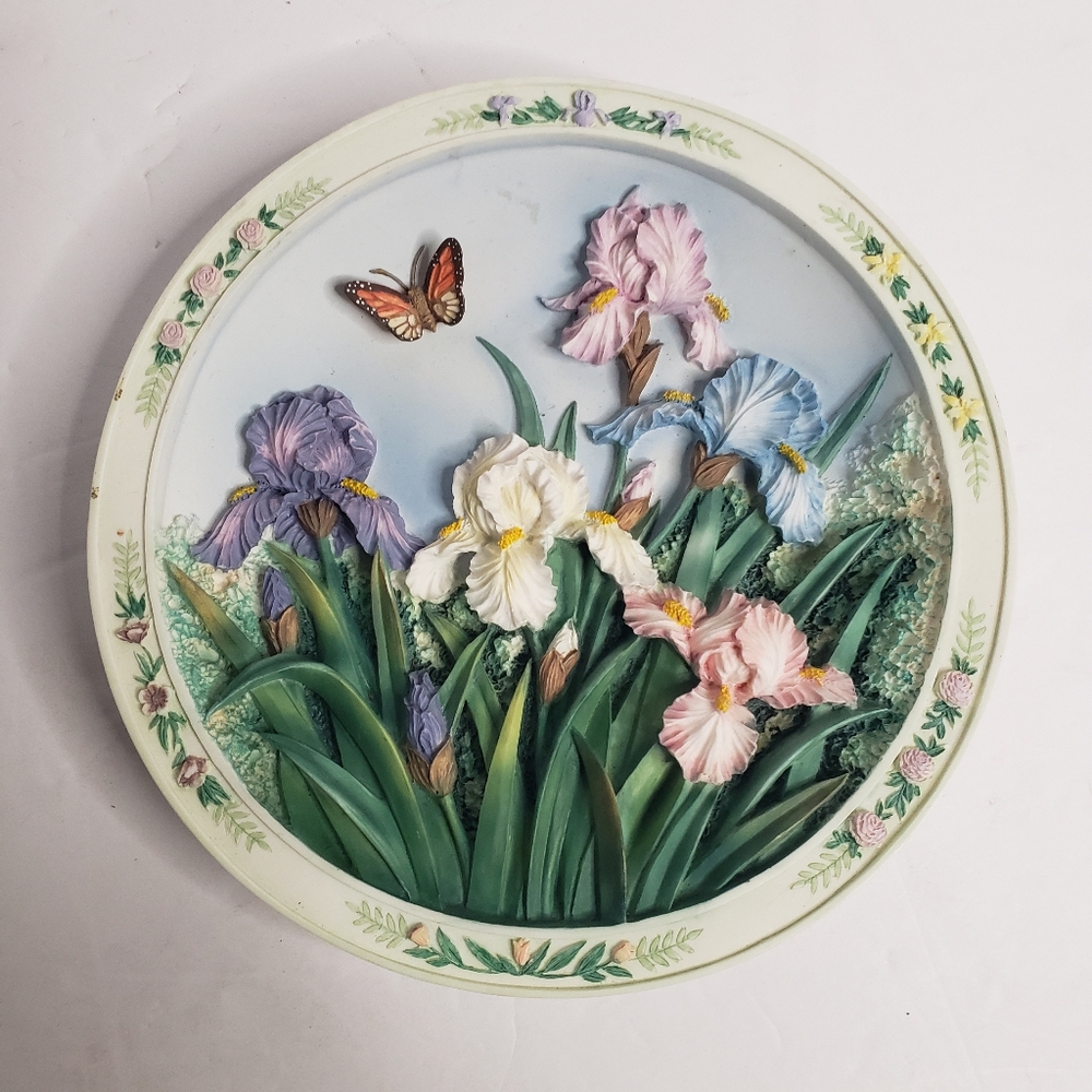 Lena Liu's Beautiful Gardens plate. 197